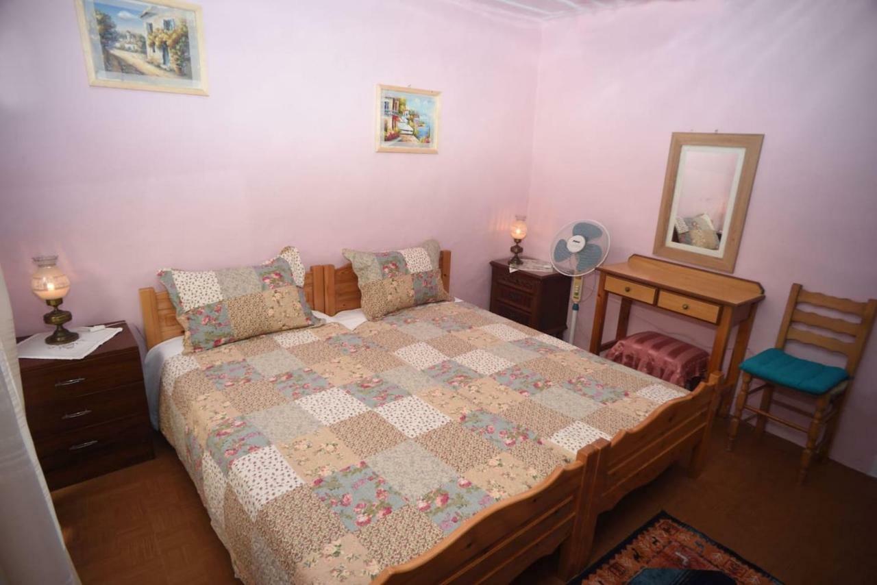 Chlomos Eleni'S Houseヴィラ エクステリア 写真